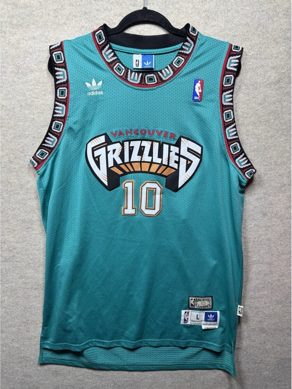 Vancouver Grizzlies Mike Bibby Mitchell & Ness Swingman Jersey Men's Size Large
